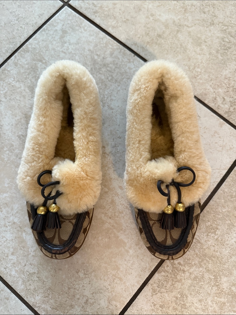 Coach Brown Signature Logo Shearling-Lined Tassel Moccasins